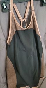 Vera Wang Athletic Top